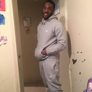 Meet your Posher, Demond